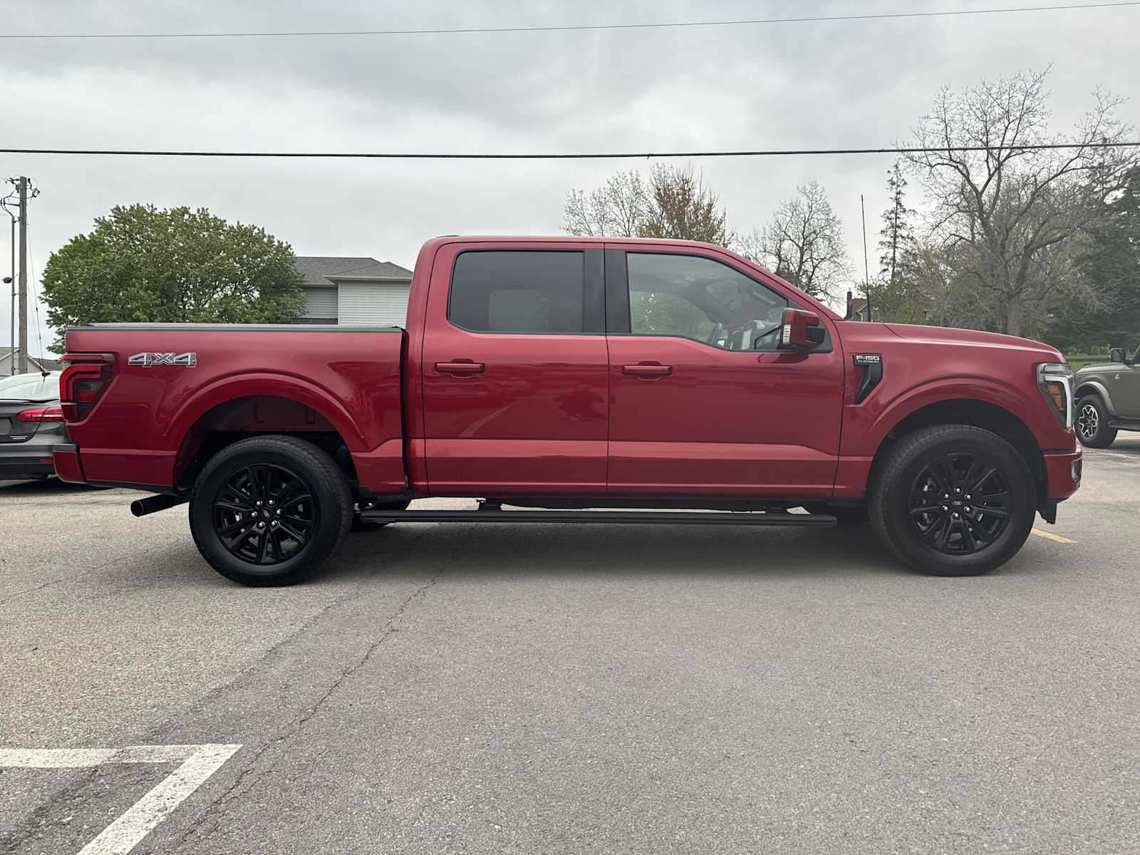 2024 Ford F-150 Platinum photo 4
