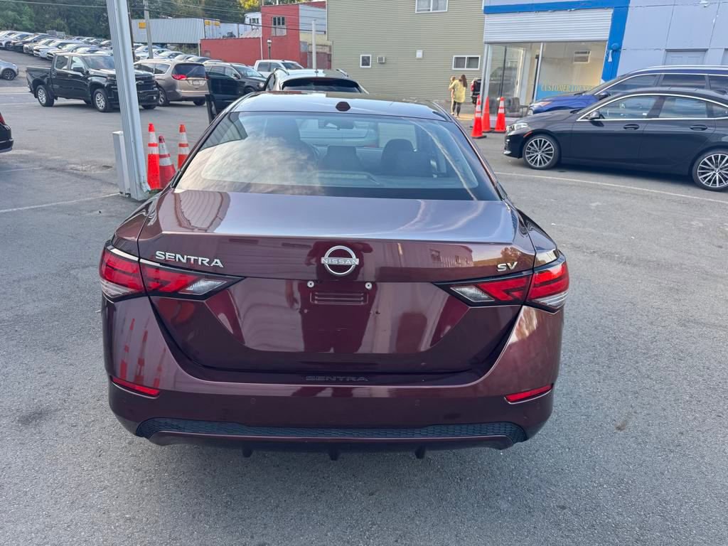 2024 Nissan Sentra SV photo 4