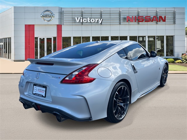 2017 Nissan 370Z Nismo Tech photo 3