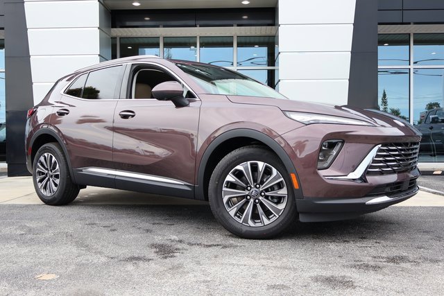 2025 Buick Envision Preferred photo 2