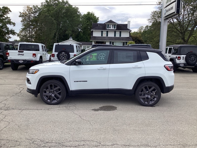 2026 Jeep Compass Limited Altitude photo 3