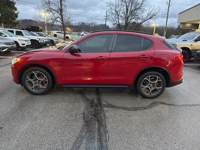 Used 2019 Alfa Romeo Stelvio Sport with VIN ZASPAKANXK7C51658 for sale in Cranberry Township, PA