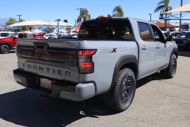 2026 Nissan Frontier Crew Cab PRO-X photo 4