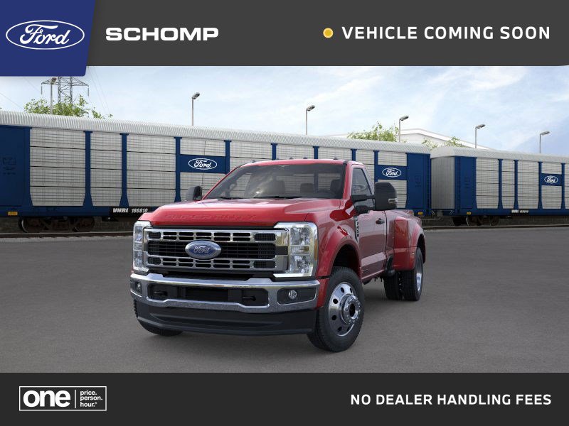 2026 Ford F-450 Super Duty XLT's photo