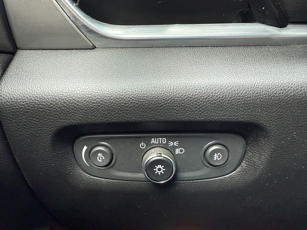 2019 Chevrolet Traverse Cloth photo 19