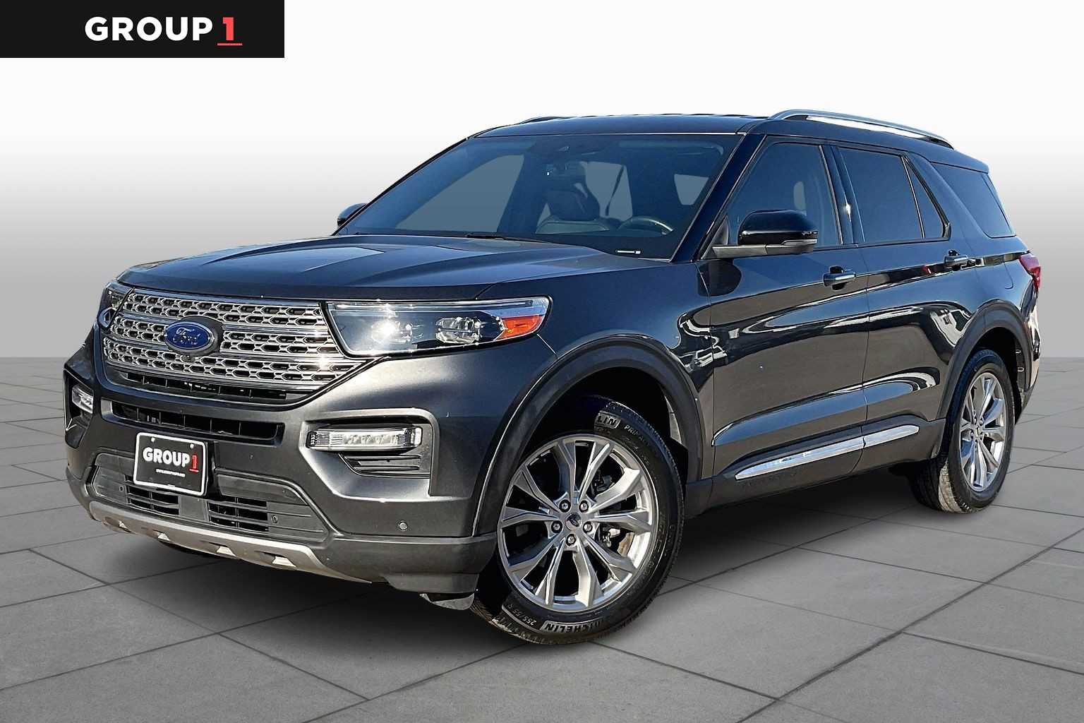 2020 Ford Explorer Limited's photo