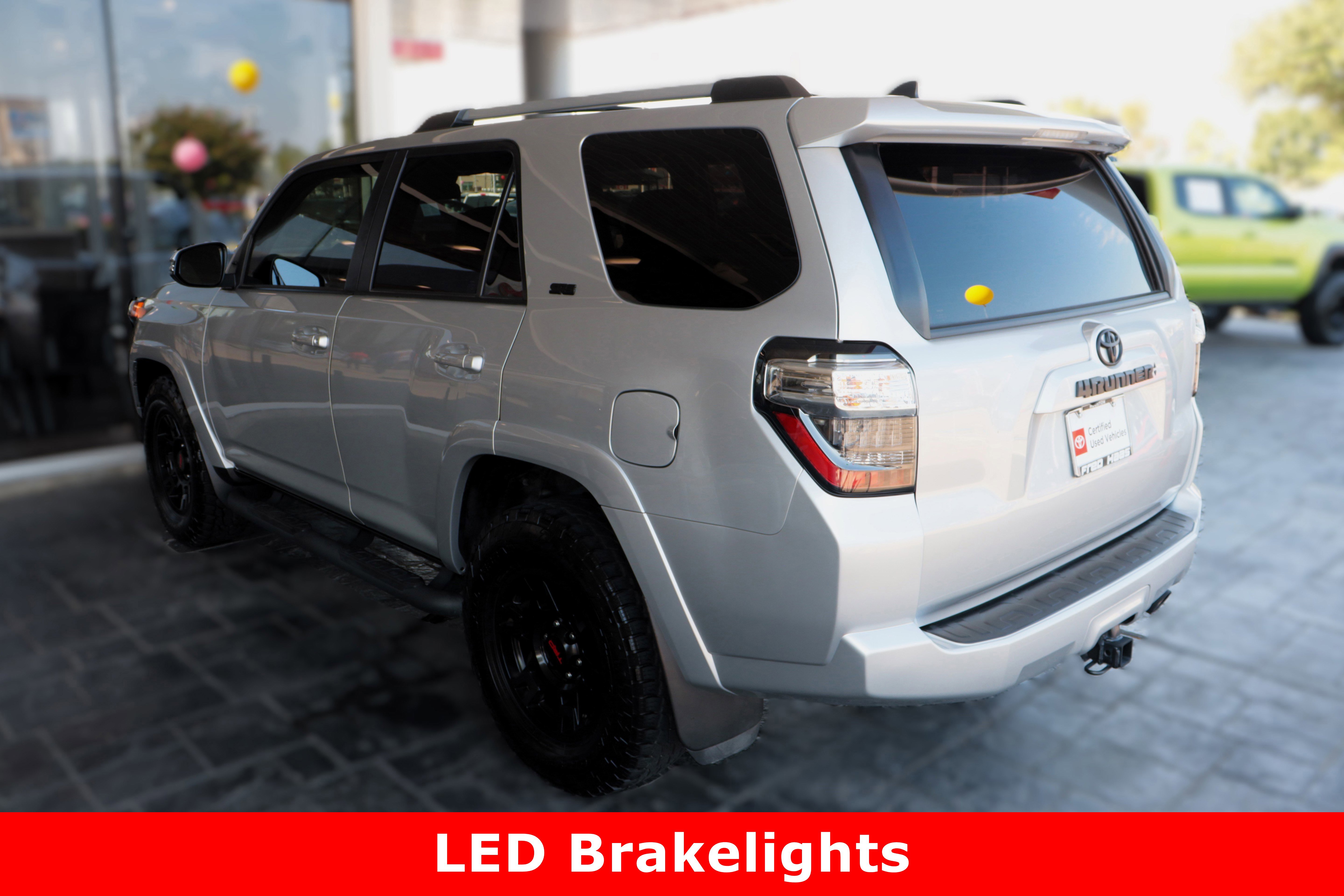 2024 Toyota 4Runner SR5 Premium photo 5