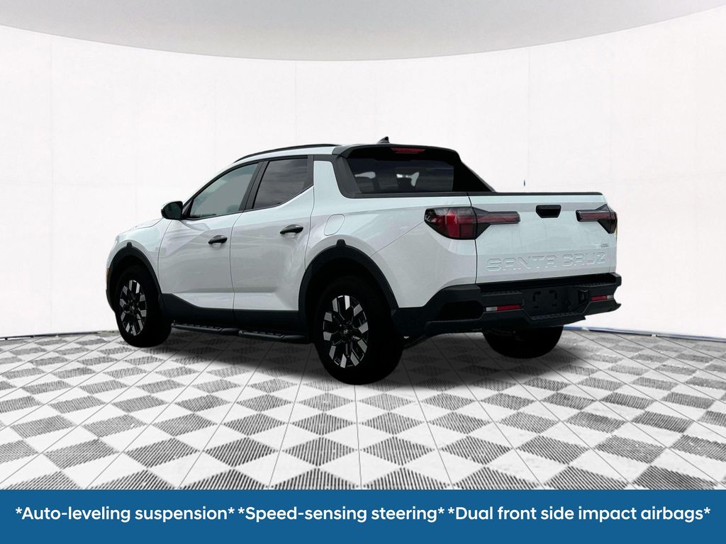 2025 Hyundai Santa Cruz SEL photo 2