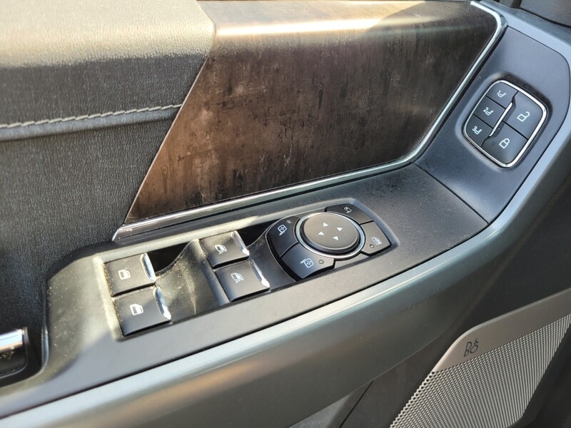 2022 Ford F-150 Lariat photo 22