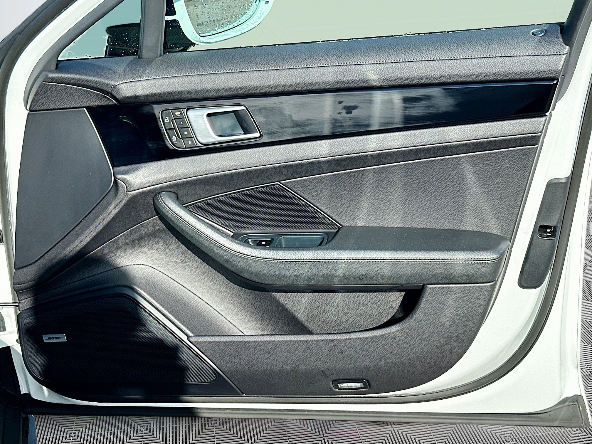 2020 Porsche Panamera 4 photo 35