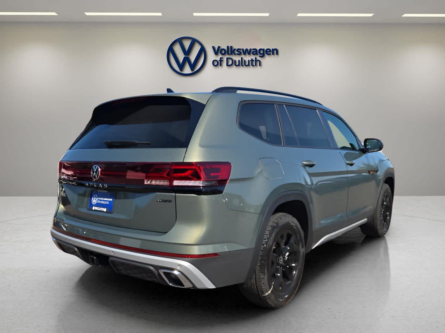 2026 Volkswagen Atlas Peak Edition SE photo 4