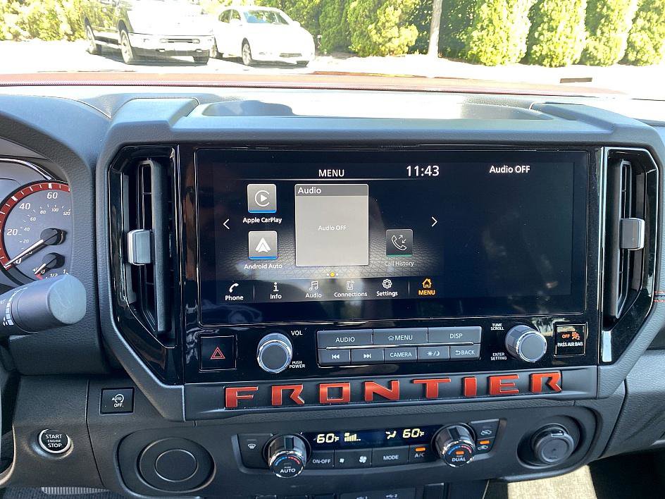 2025 Nissan Frontier PRO-X photo 9