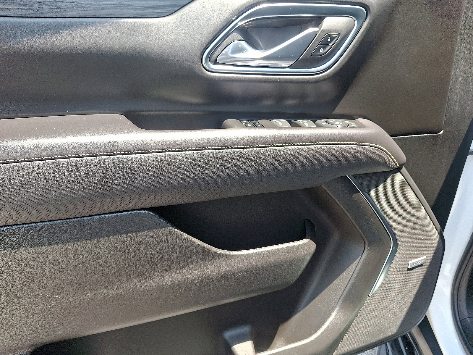 2024 Gmc Yukon XL SLT photo 10