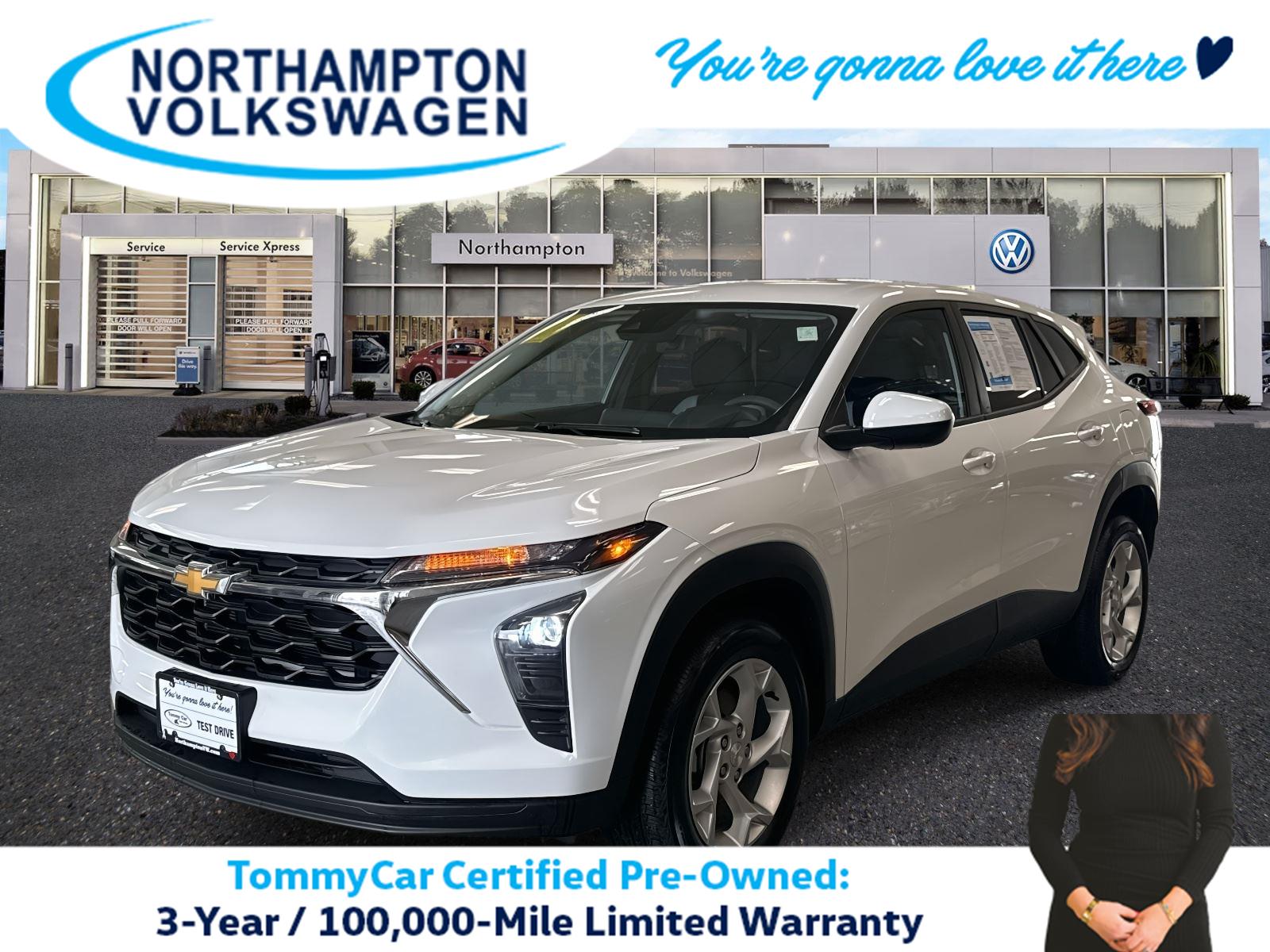 2025 Chevrolet Trax LS's photo