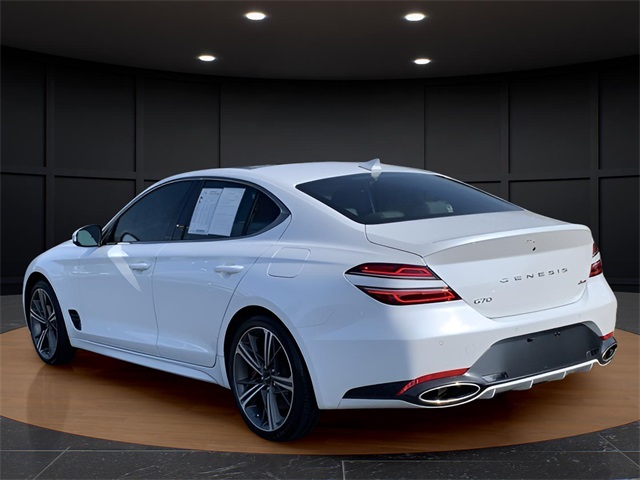 2025 Genesis G70 2.5T photo 3