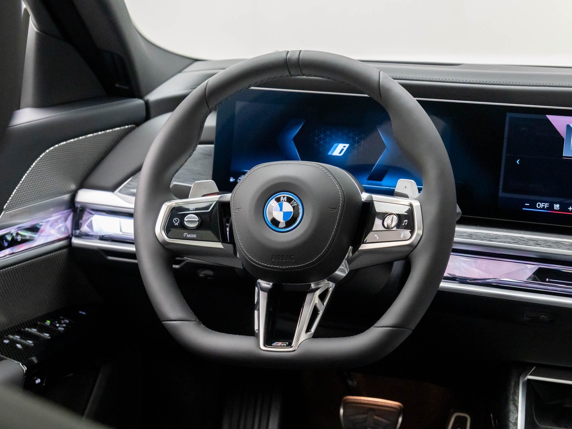 New 2025 Mineral White Metallic BMW 750e xDrive image 11