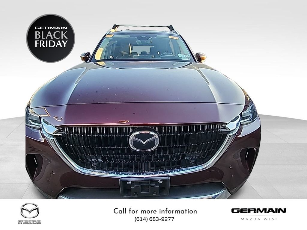 2024 Mazda CX-90 Premium photo 2