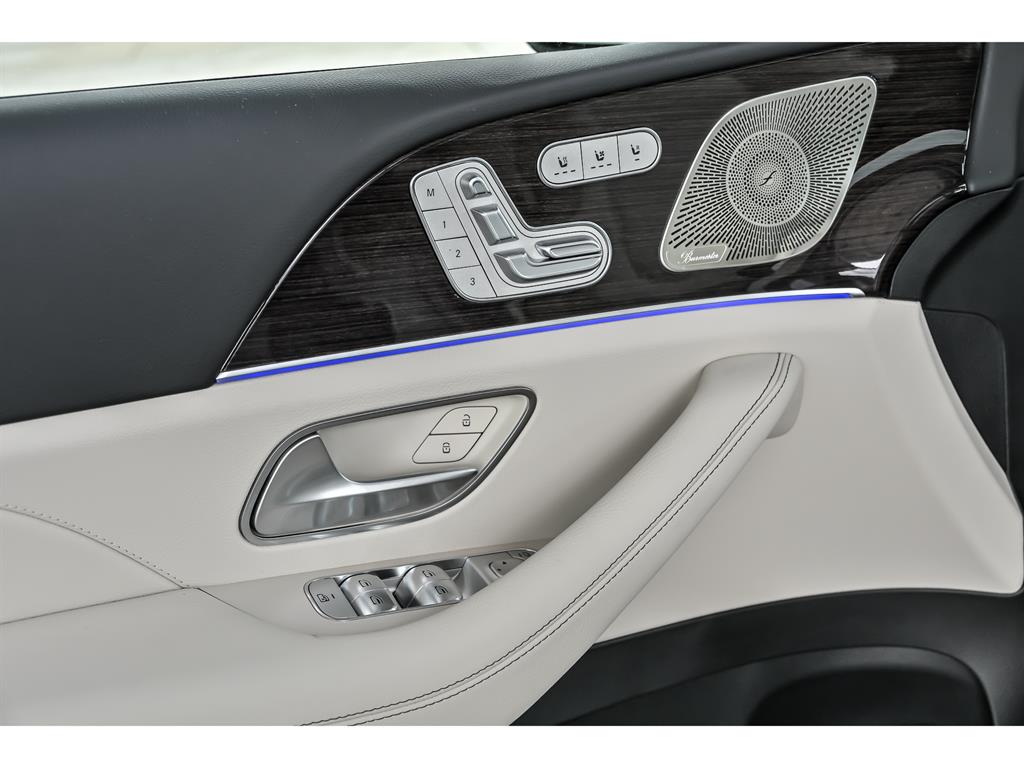 2026 Mercedes Benz GLE 350 4MATIC photo 3