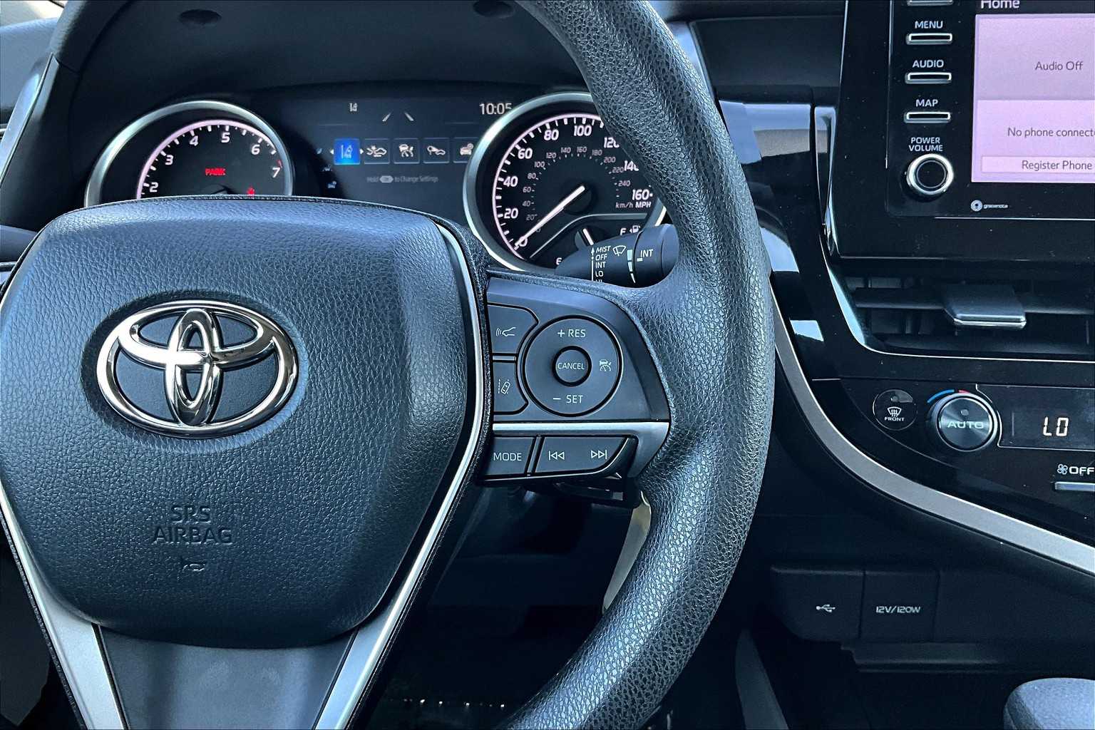 2023 Toyota Camry LE photo 23