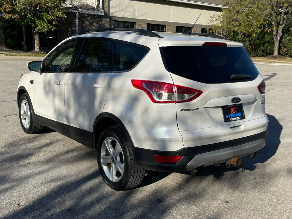 2016 Ford Escape SE photo 3