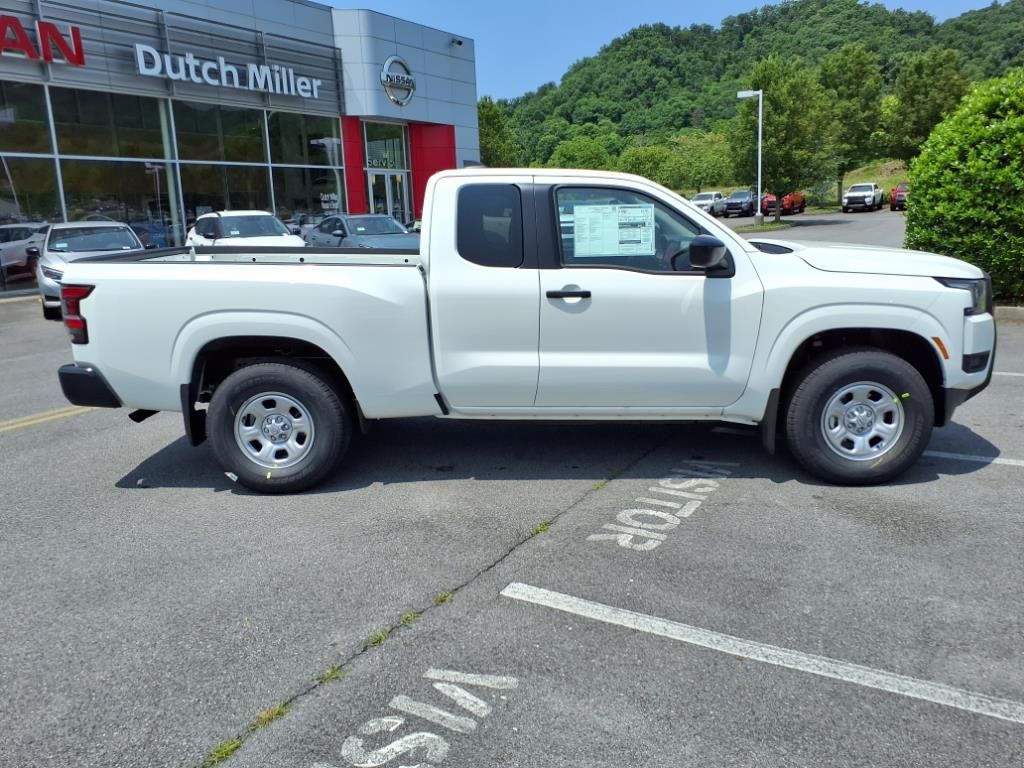 2025 Nissan Frontier King Cab S photo 2