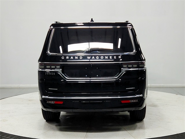 2022 Jeep Grand Wagoneer III photo 4