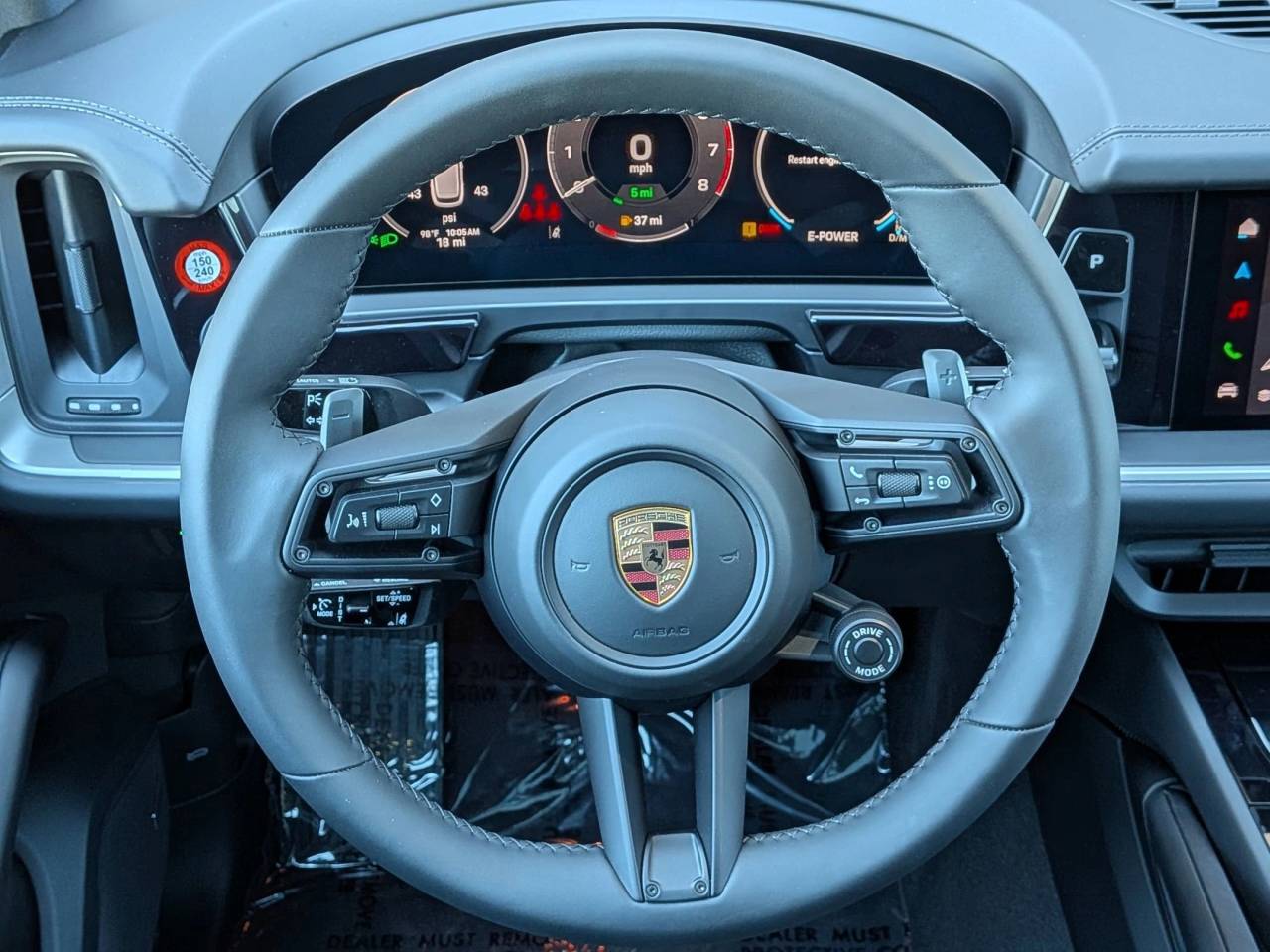 2025 Porsche Cayenne E-Hybrid photo 14