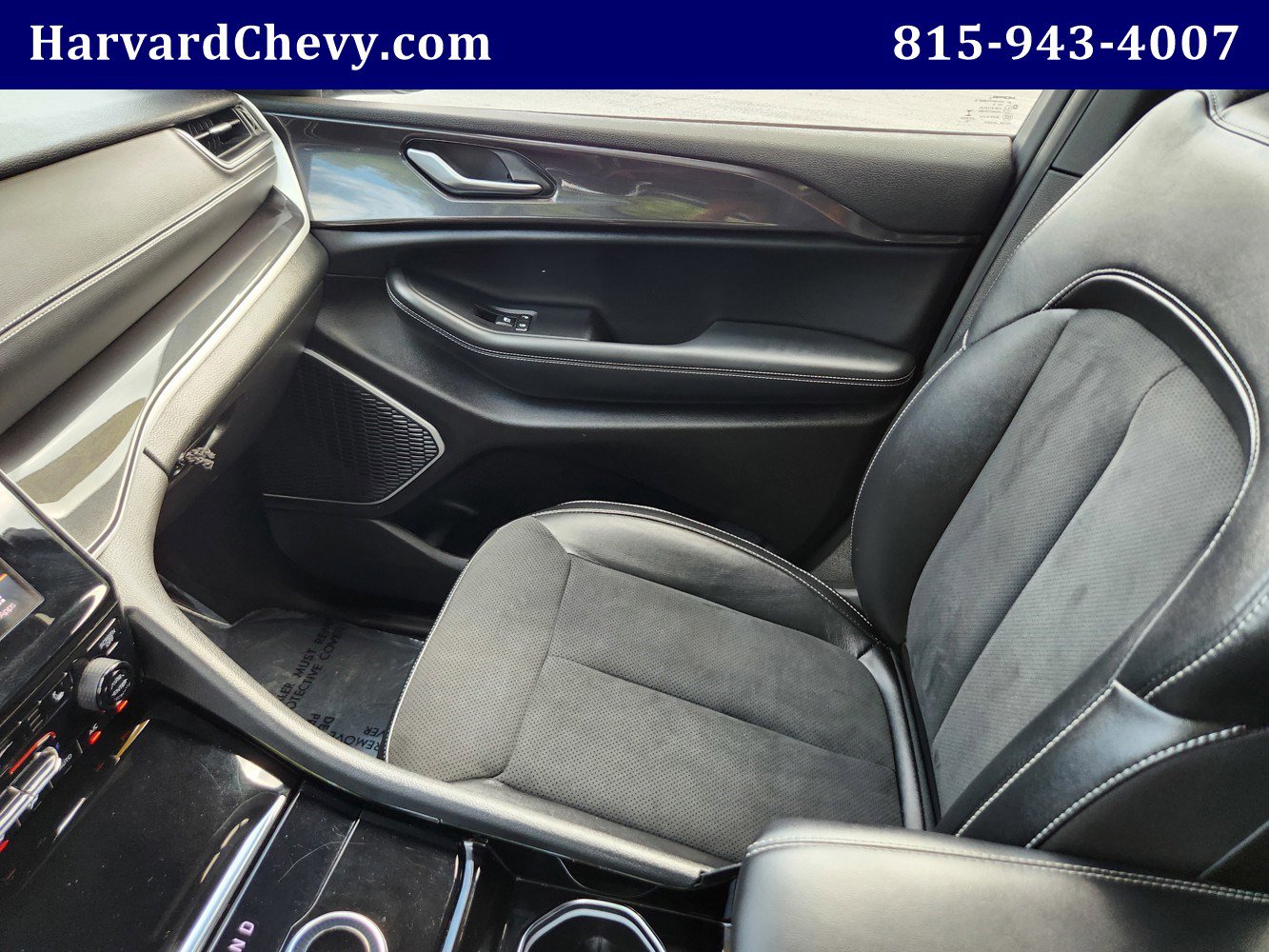 2022 Jeep Grand Cherokee Altitude photo 13