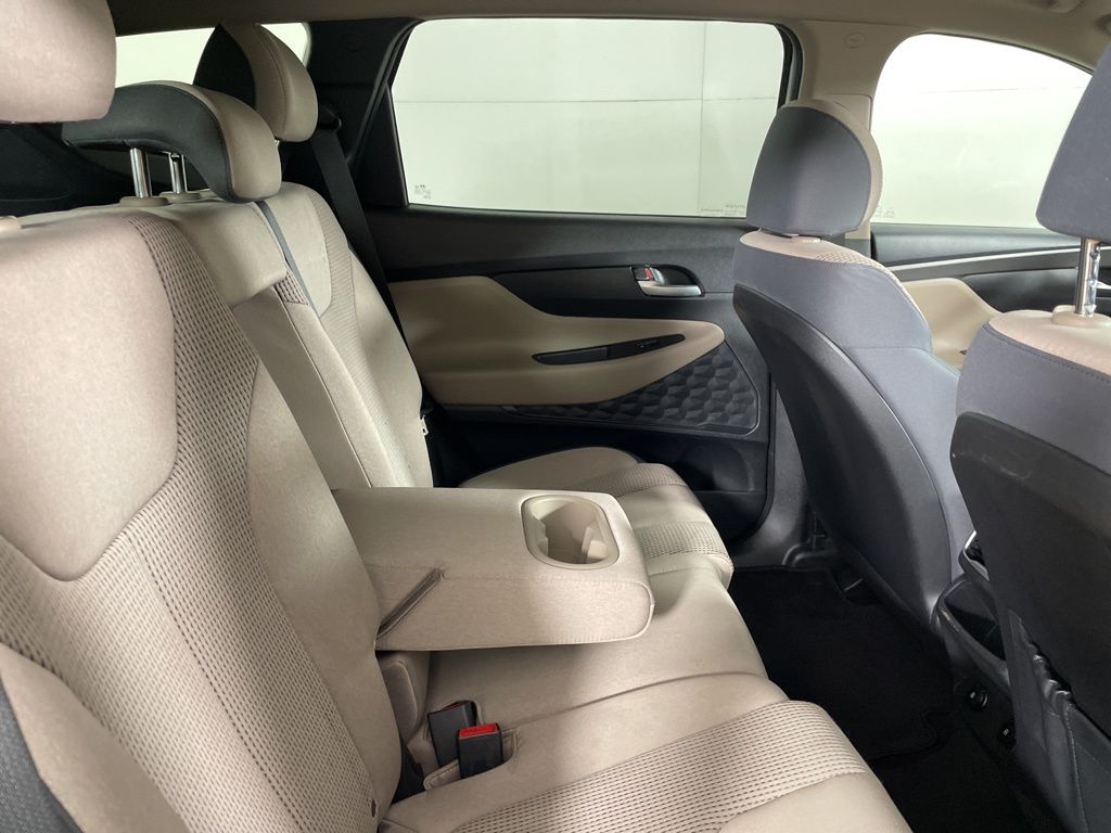 2020 Hyundai Santa Fe SEL photo 16