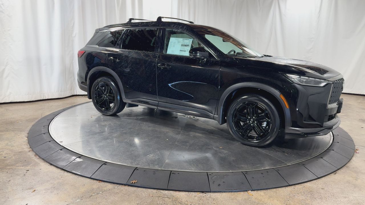 2026 Infiniti QX60 Luxe photo 2