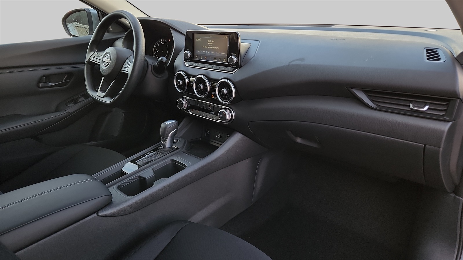 2024 Nissan Sentra S photo 25