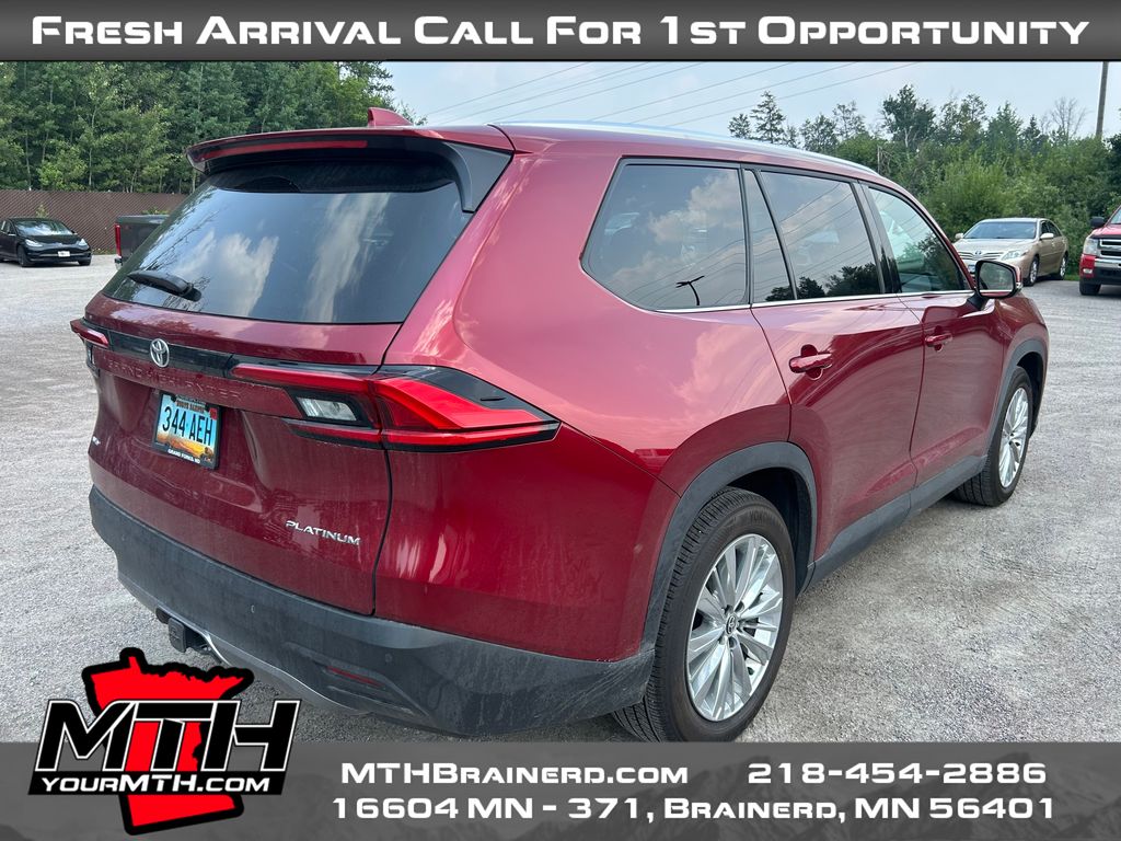 2024 Toyota Grand Highlander Platinum photo 7