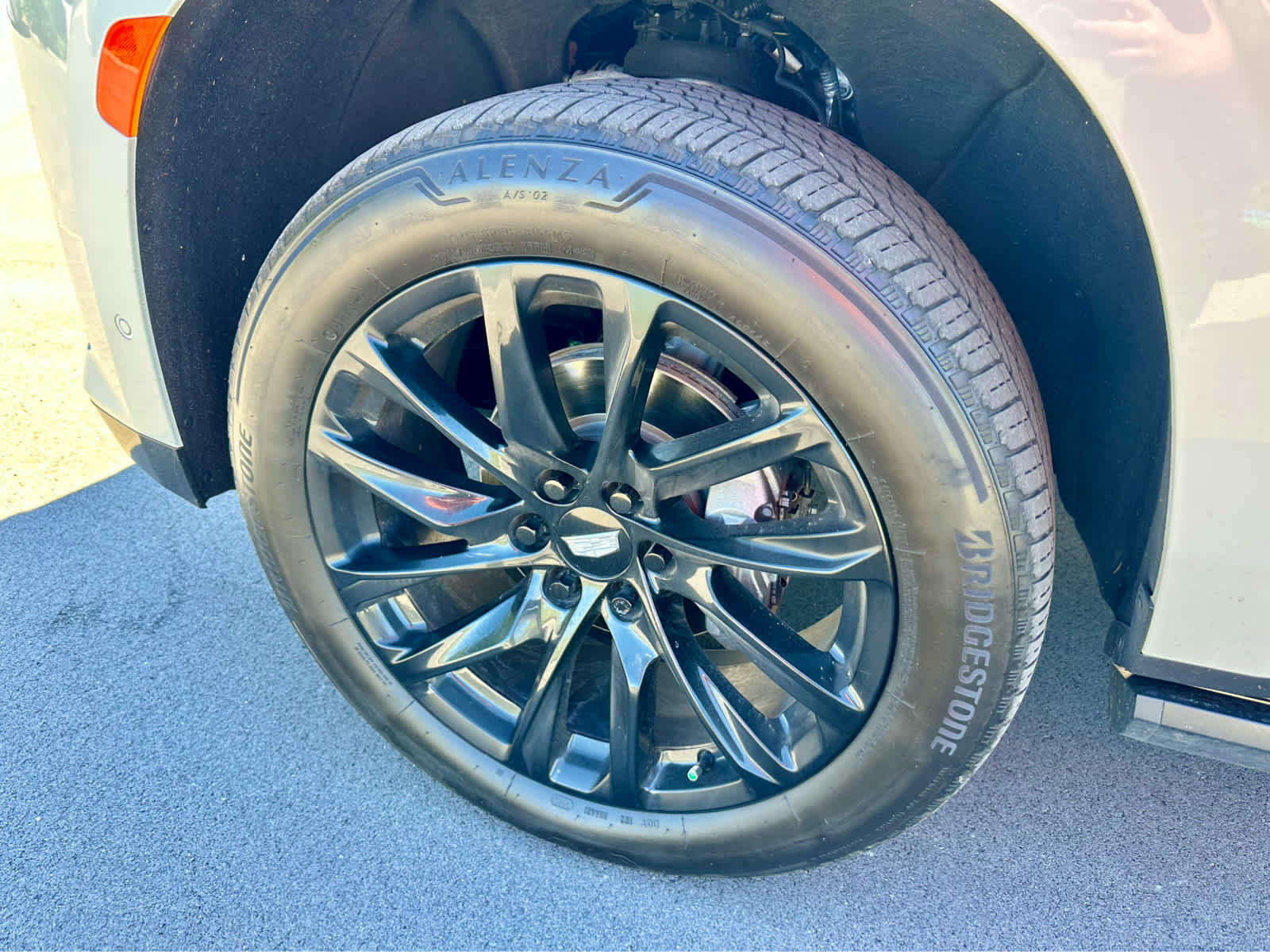 2021 Cadillac Escalade Sport Platinum photo 9