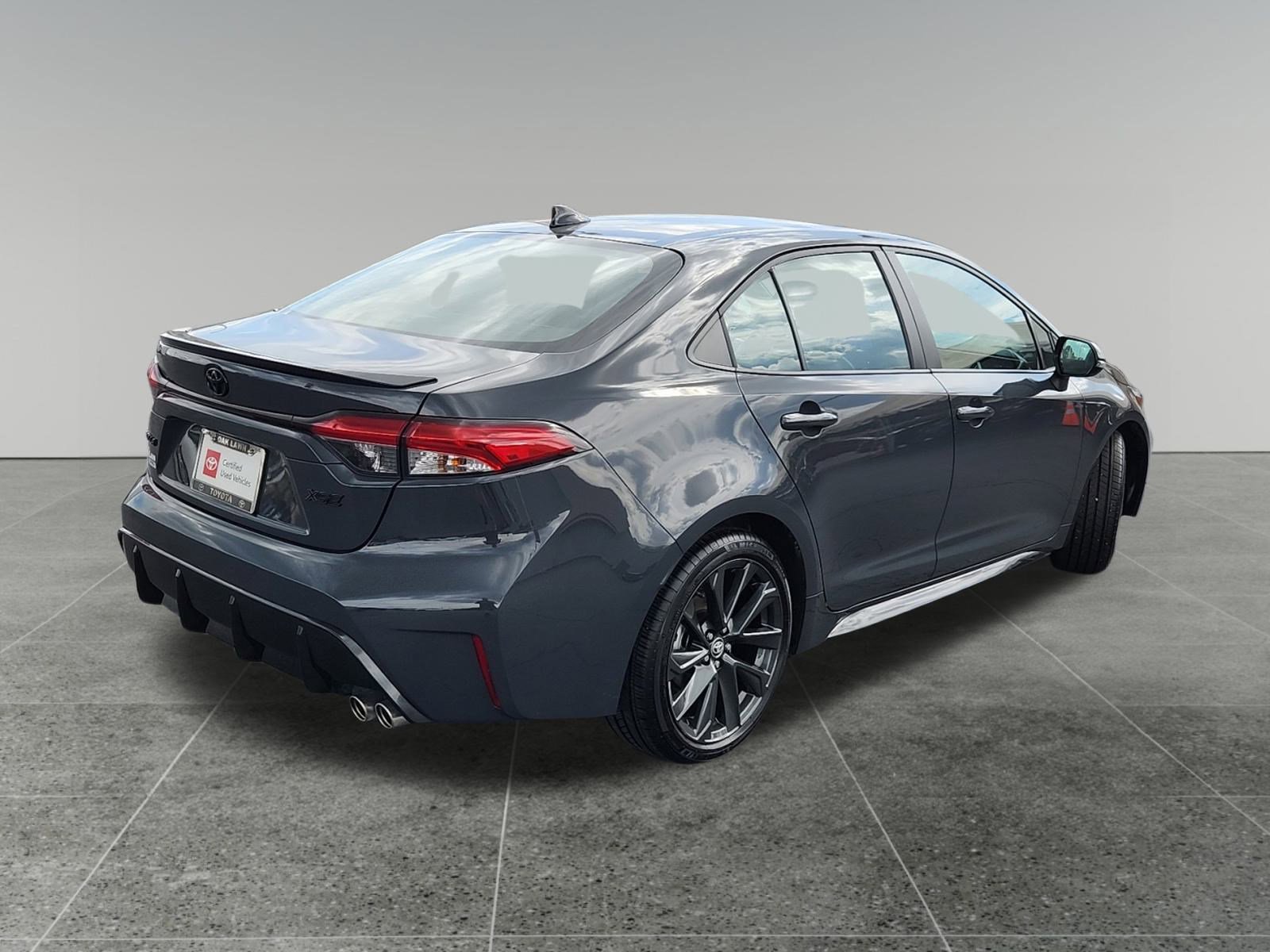 2025 Toyota Corolla XSE photo 7