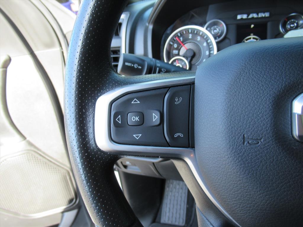 2025 Ram 1500 Tradesman photo 18