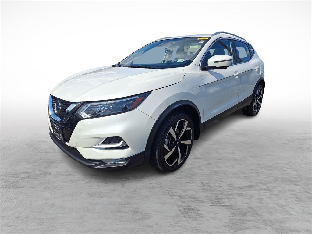 2022 Nissan Rogue Sport SL photo 2