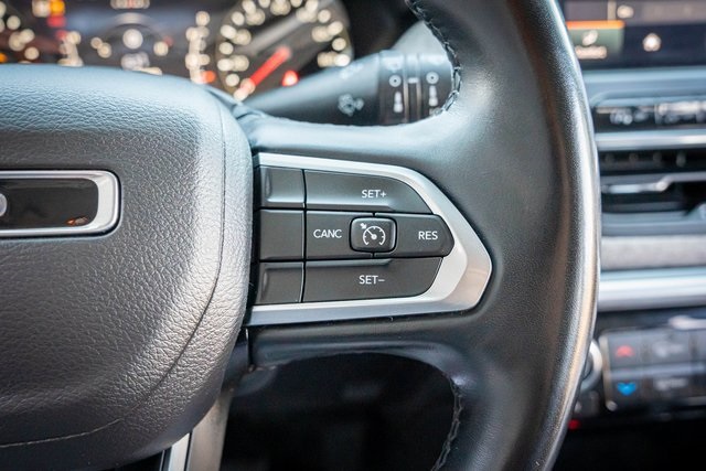 2022 Jeep Compass Latitude Lux photo 17
