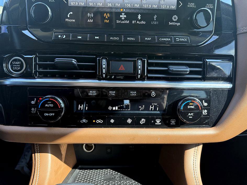 2023 Nissan Pathfinder Platinum photo 22