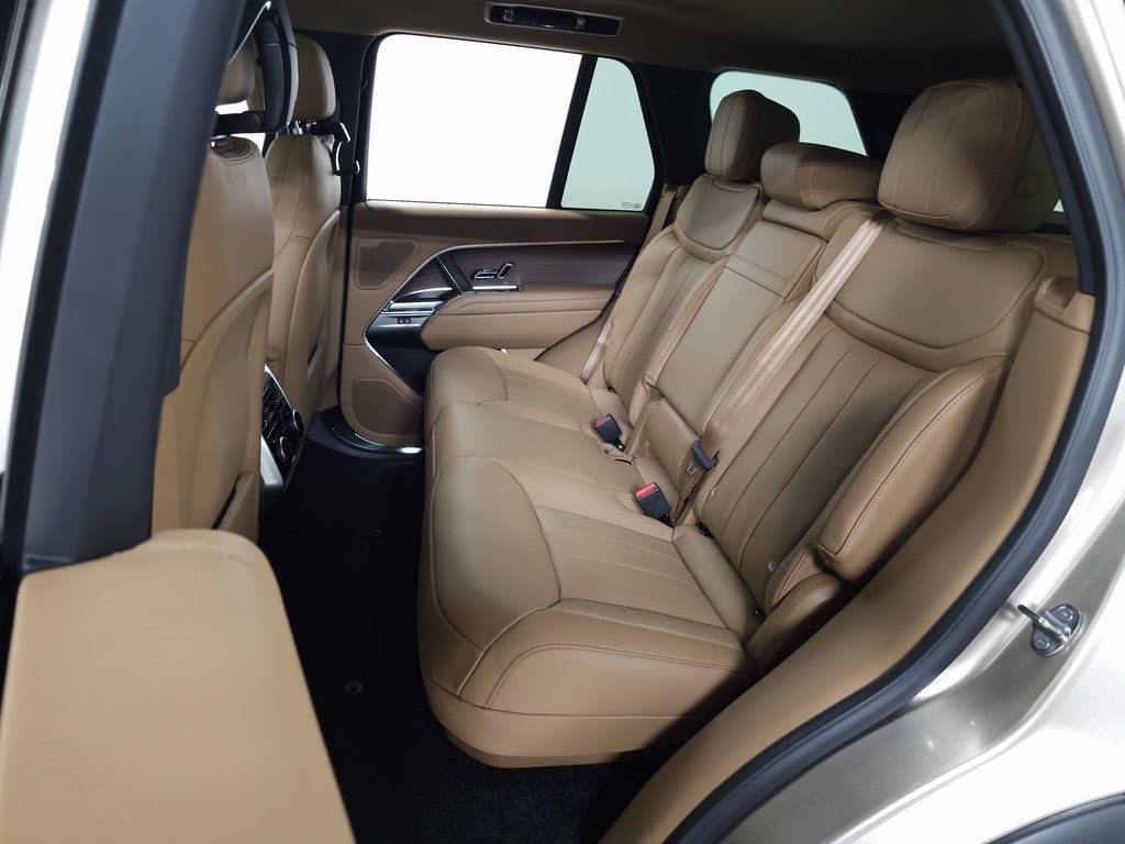 2025 LAND ROVER RANGE ROVER - Image 35