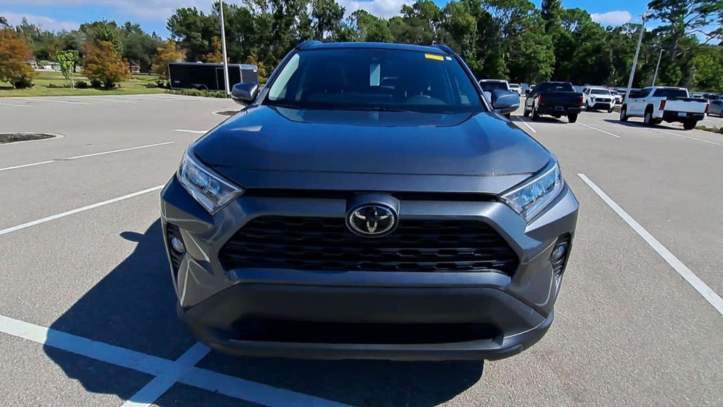 Certified 2021 Toyota RAV4 XLE with VIN 2T3W1RFV3MW134288 for sale in Kansas City