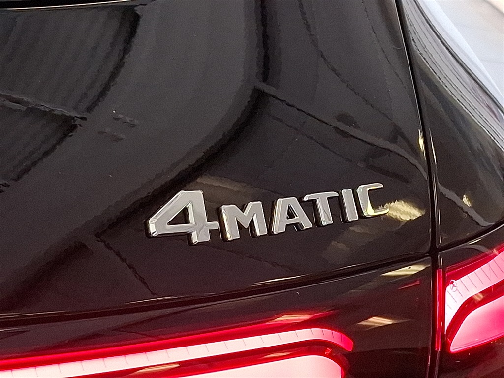 2026 Mercedes Benz GLC 350e 4MATIC photo 25