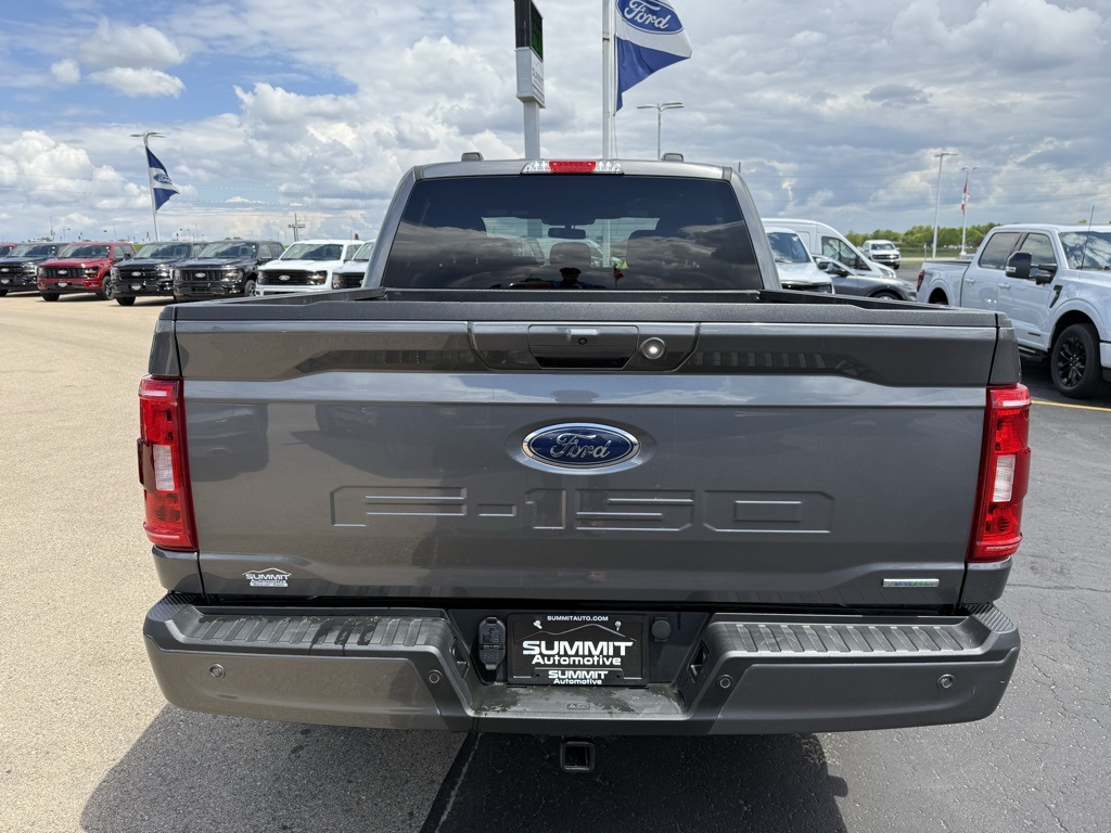 2022 Ford F-150 XLT photo 29