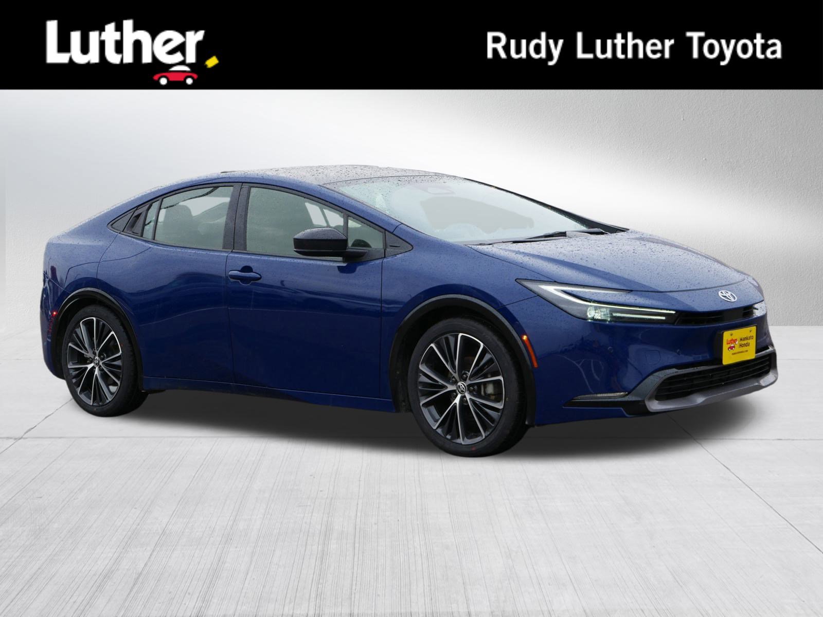 2023 Toyota Prius XLE's photo