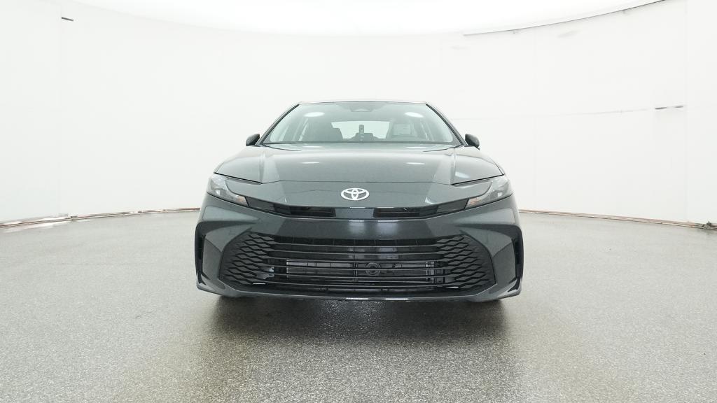 2026 Toyota Camry LE photo 2