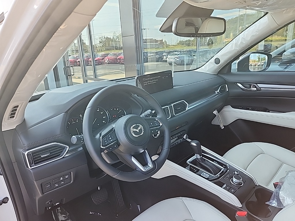 2025 Mazda CX-5 2.5 Premium Plus photo 4