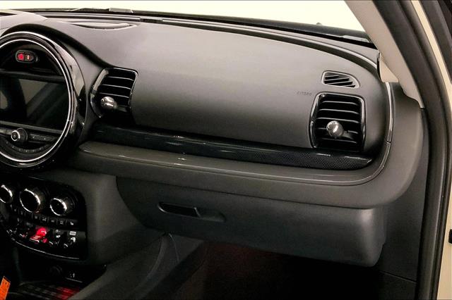 2019 Mini Cooper Base S ALL4 photo 22