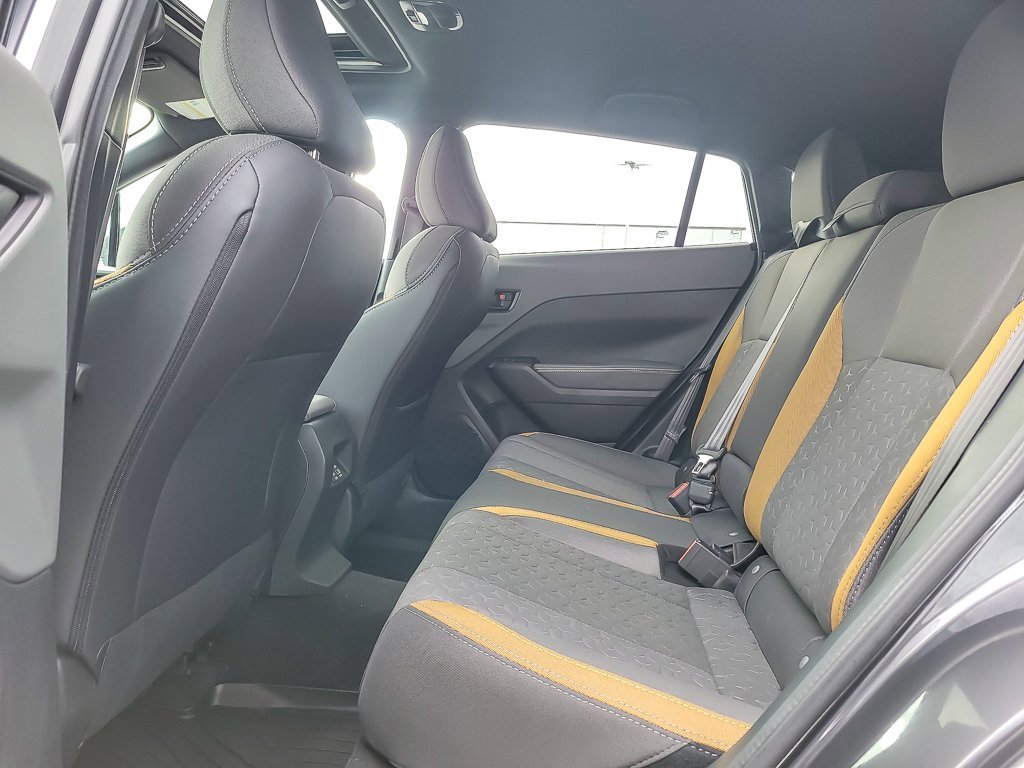 2025 SUBARU CROSSTREK - Image 9
