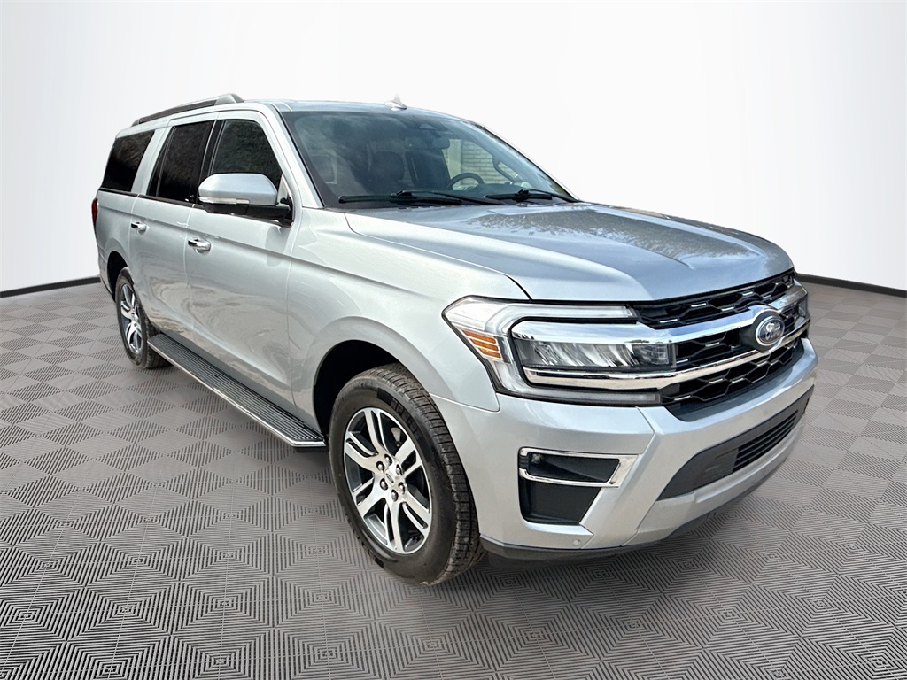2022 Ford Expedition MAX Limited photo 3