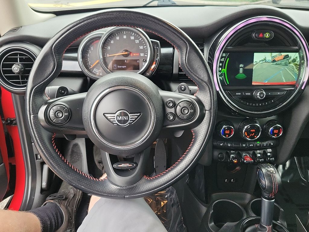 2019 Mini Cooper Hardtop S photo 4