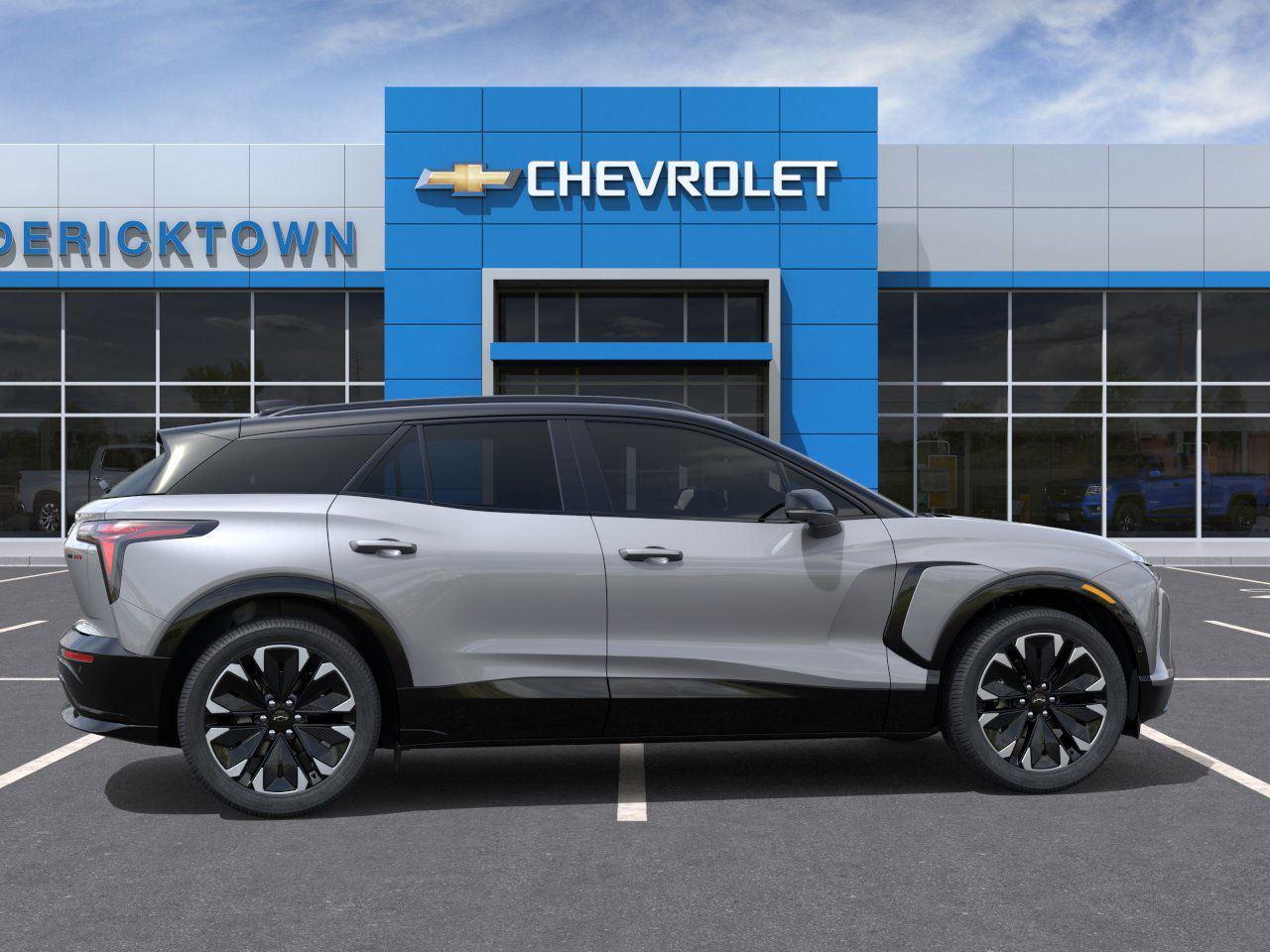 2026 Chevrolet Blazer EV RS photo 4
